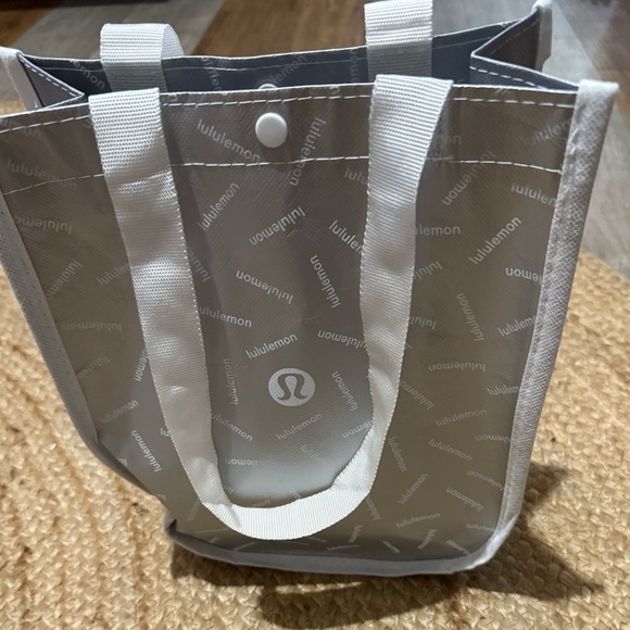 Lululemon Athletica Gray Tote Bag - Picture 1 of 4
